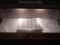 DSCN4795 Gutenbergls Bibel på Capitoleum  Guthenberghs Bibel i Capitolium bibliotek